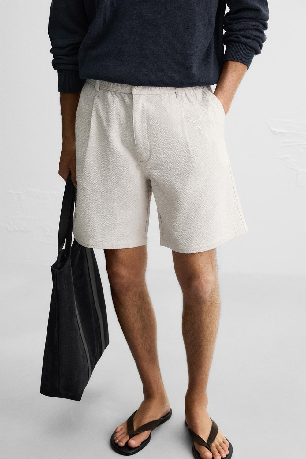 Шорты regular fit из рельефной ткани