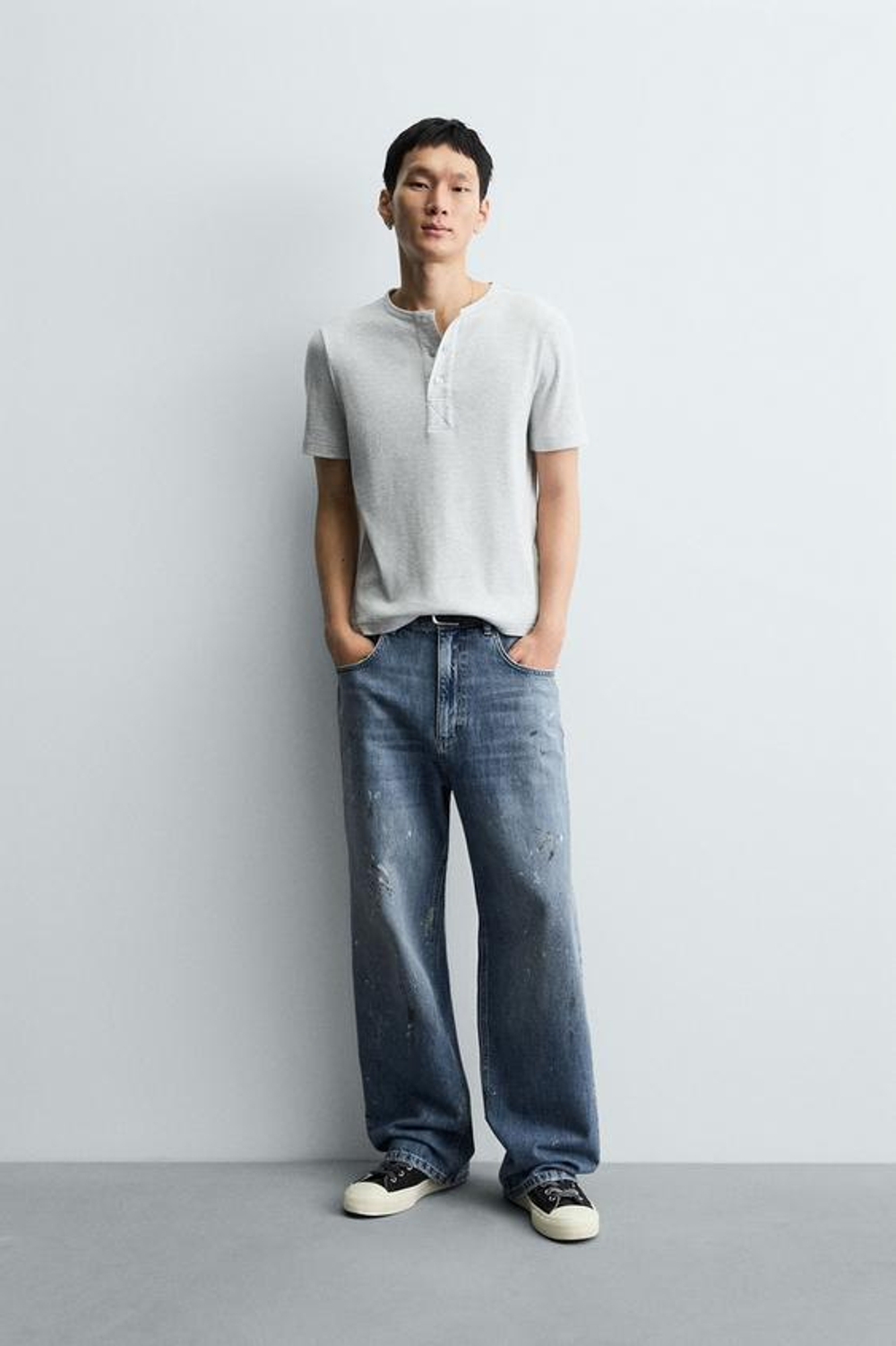 ZARA ДЖИНСЫ BAGGY FIT С ЭФФЕКТОМ БРЫЗГ, ВЫЦВЕТШИЙ СИНИЙ