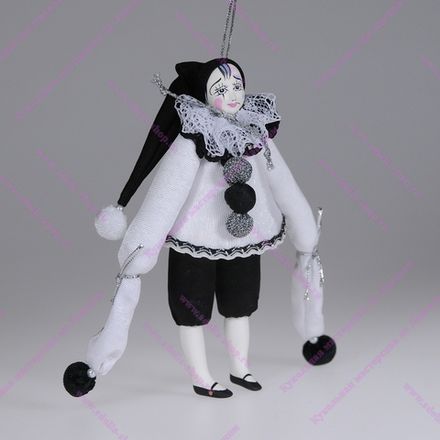 Ёлочная игрушка Пьеро в чёрном колпачке