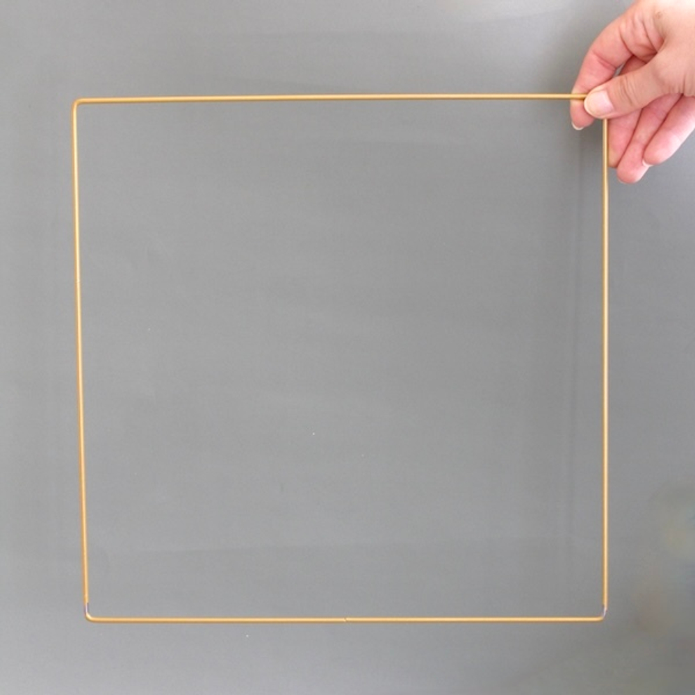 Набор основ для макраме (10 шт) Квадрат металлический ( с браком)