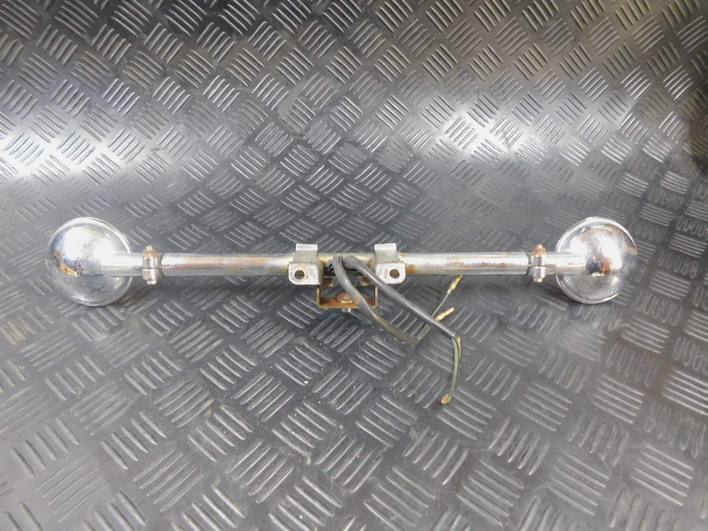 Поворотники передние Yamaha Road Star XV1600