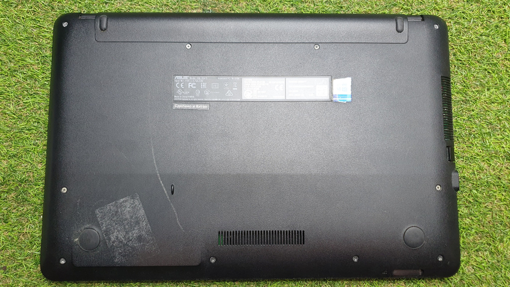 Ноутбук ASUS Pentium/4Gb/VivoBook X541SA-XO687 [90nb0ch3-m13590]/Windows 10