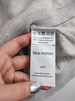 Джемпер Blue Motion шерстяной 42-44 размер