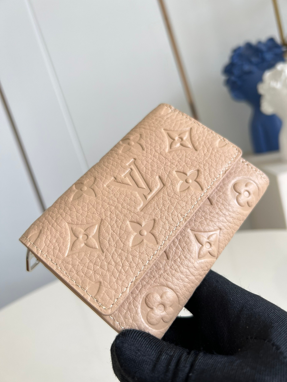 Louis Vuitton Slender Pilot