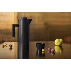 Alessi - Термокувшин Plisse 1л черный / артикул   MDL12 B  / GTIN 8003299461370