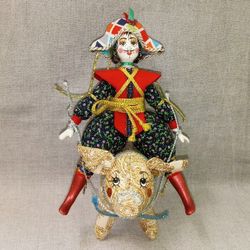 Ёлочная игрушка Клоун на поросёнке