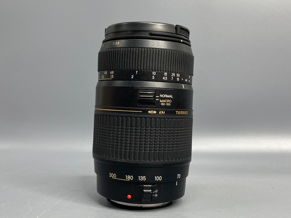 Tamron AF 70-300mm 1:4-5.6 Tele-Macro