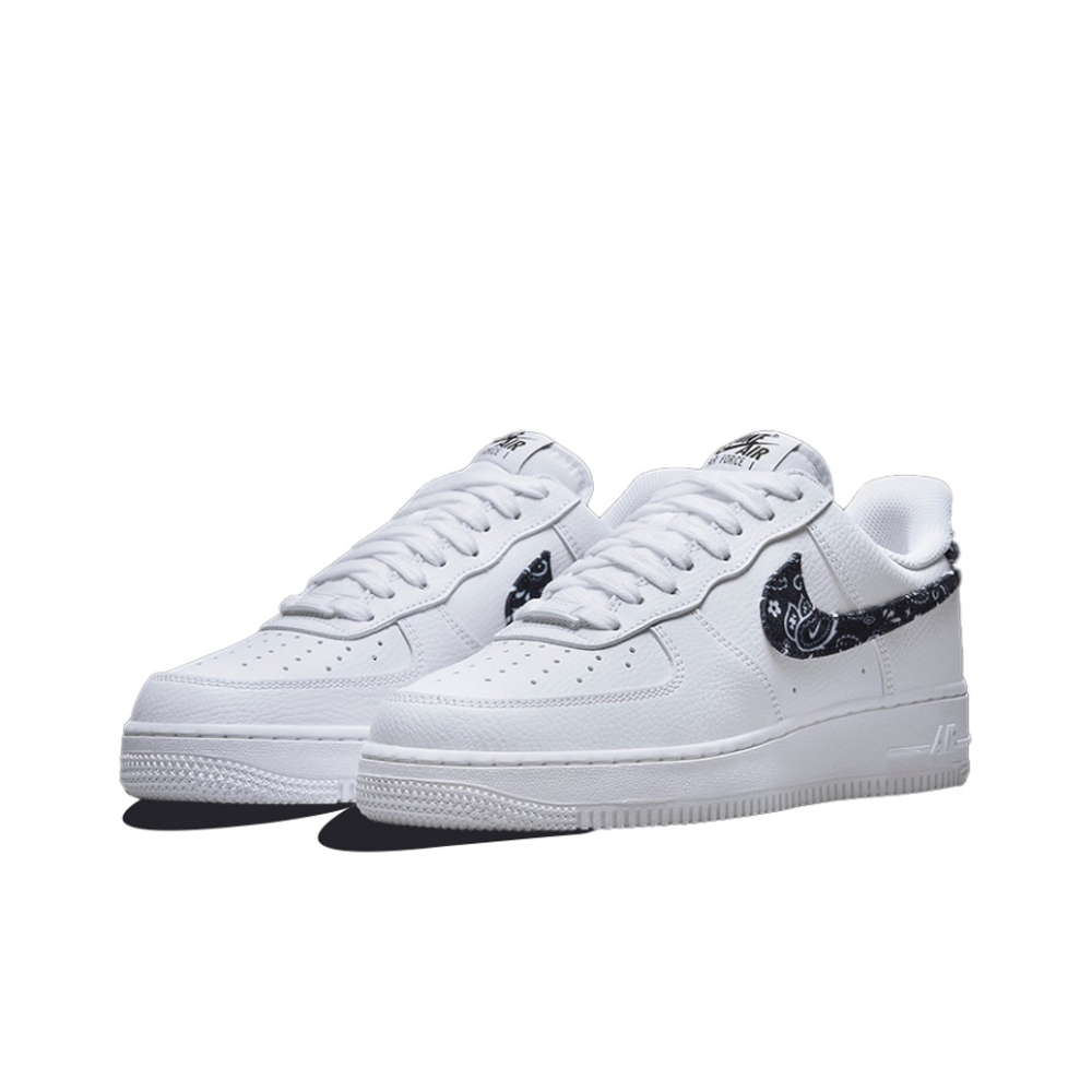 Женские кроссовки Nike Air Force 1 Low '07 Essential 'Black Paisley' DH4406‑101