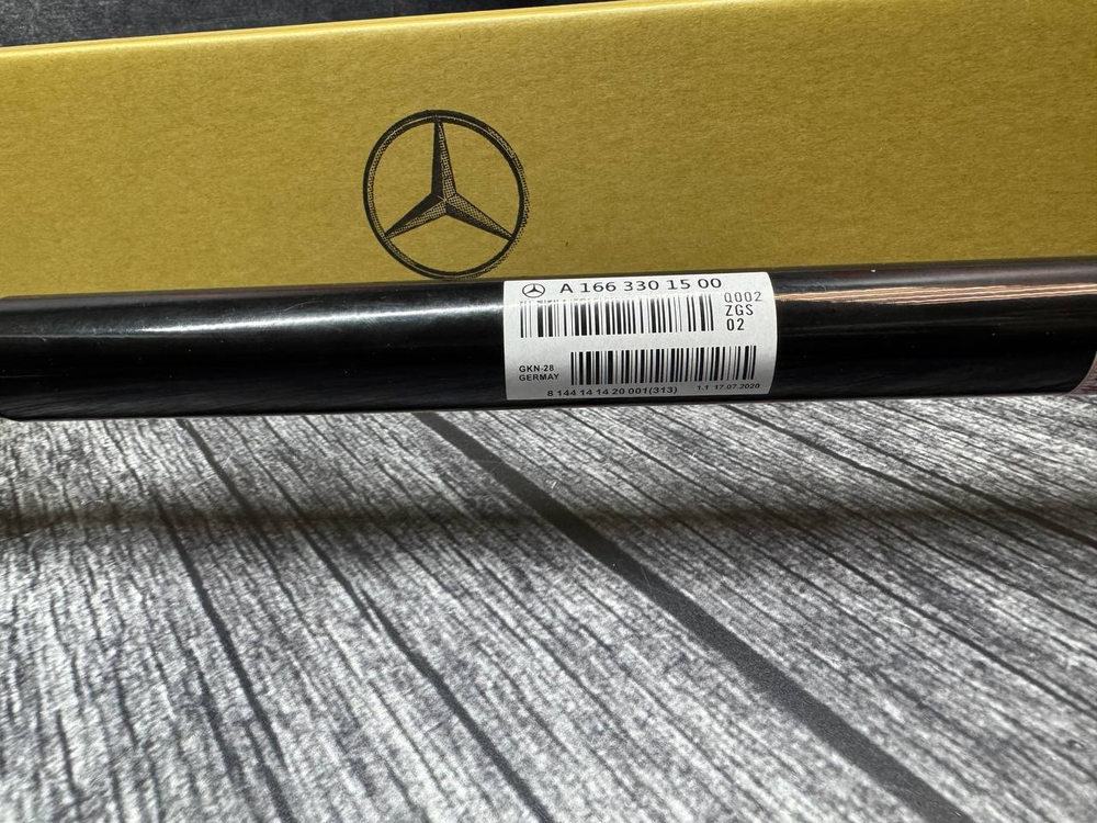 Привод передний правый Mercedes-Benz A1663301500