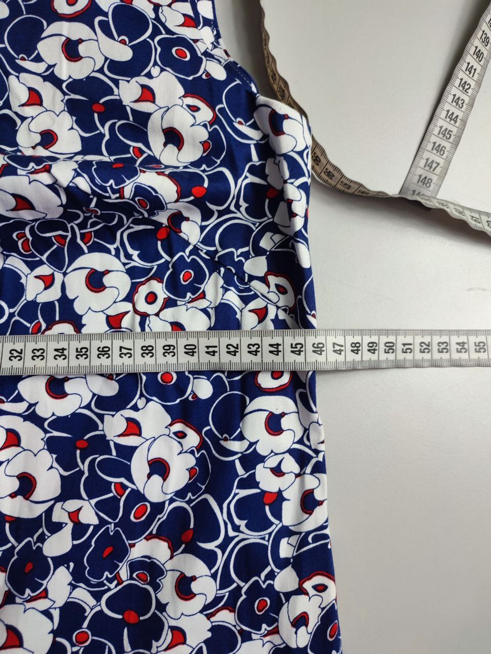 Платье Deniza с контрастным узором 48 размер, новое