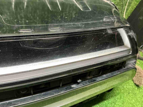 Битая Фара правая Genesis GV80 (2020-2023) LED