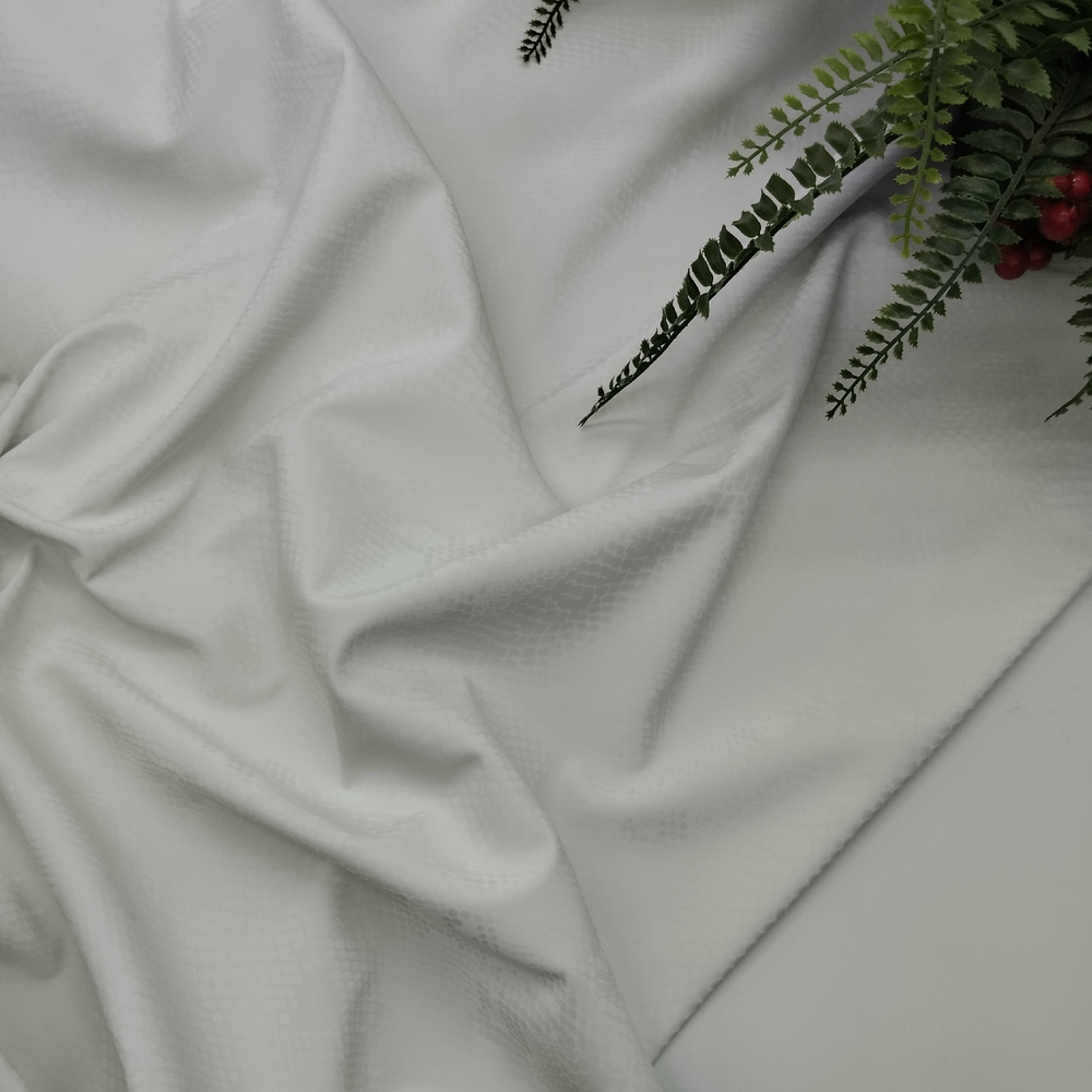 Кожа стрейч на флисе белый