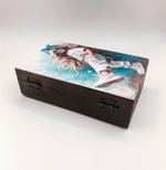 Шкатулка ручной работы декупаж "Красотка"