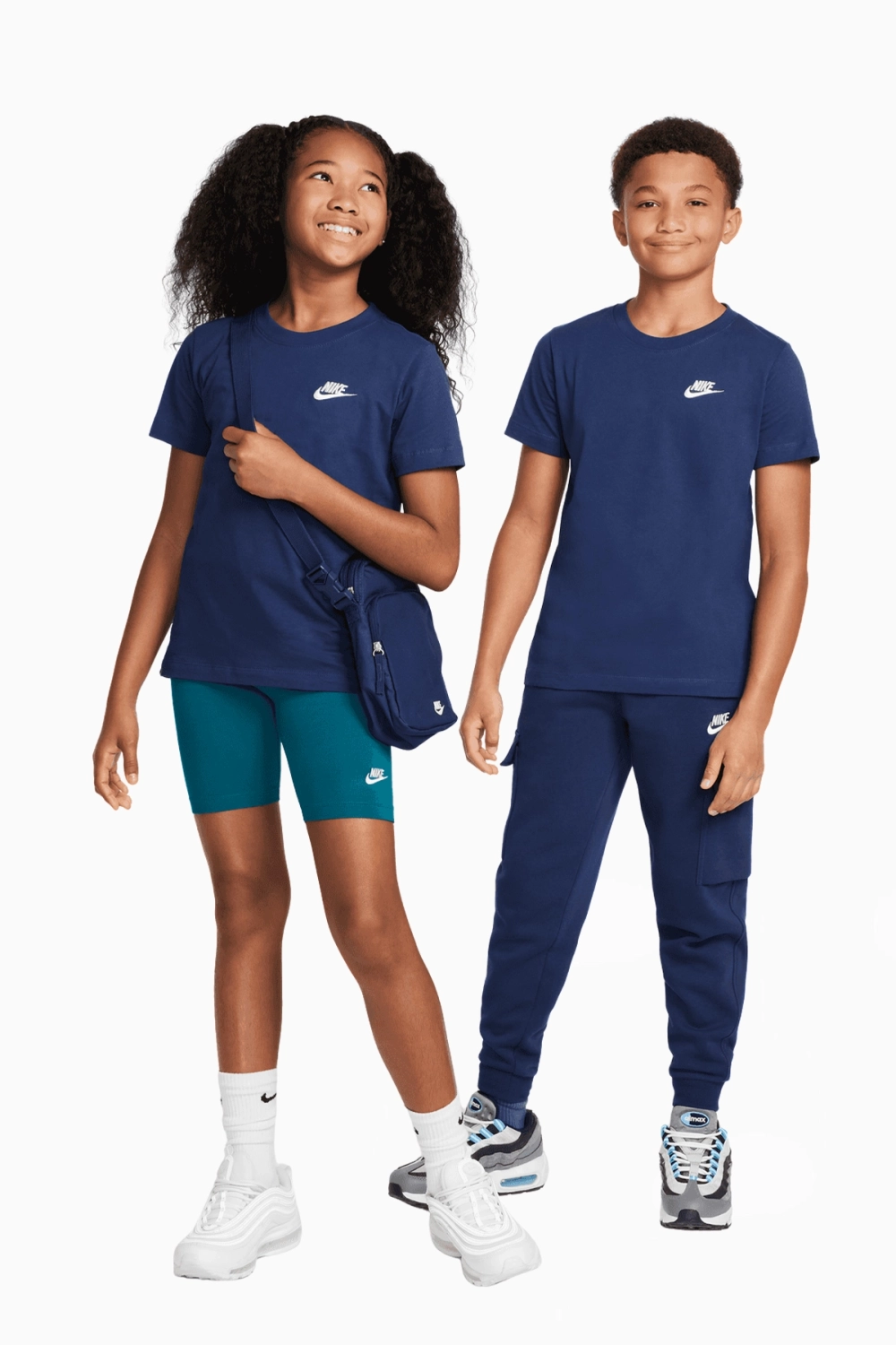 Футболка Nike Sportswear Junior - темно-синий