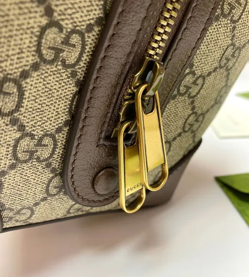Косметичка Gucci GG Supreme Savoy
