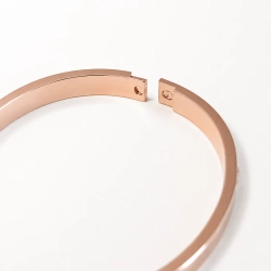 Жесткий браслет «Love Crystal» Rose Gold