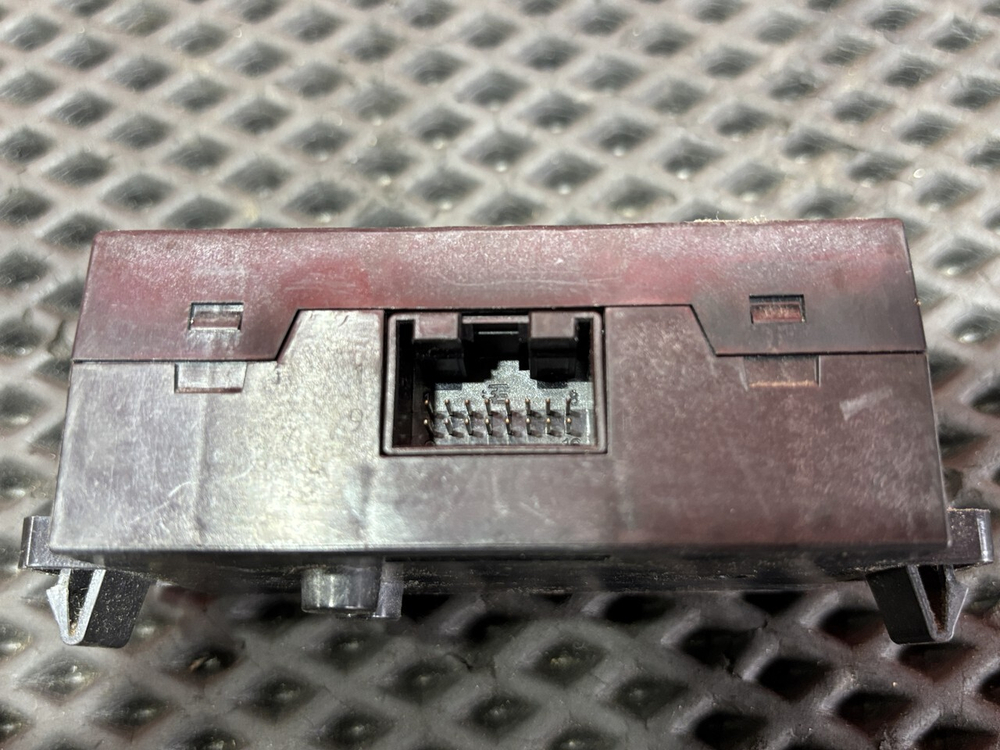 Модуль переключателей кабины 2018г.