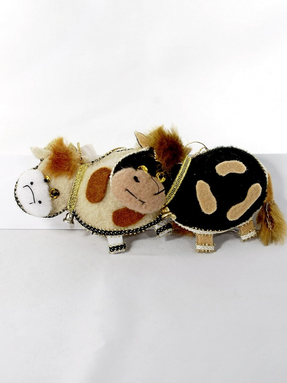 Украшение на елку Бычок