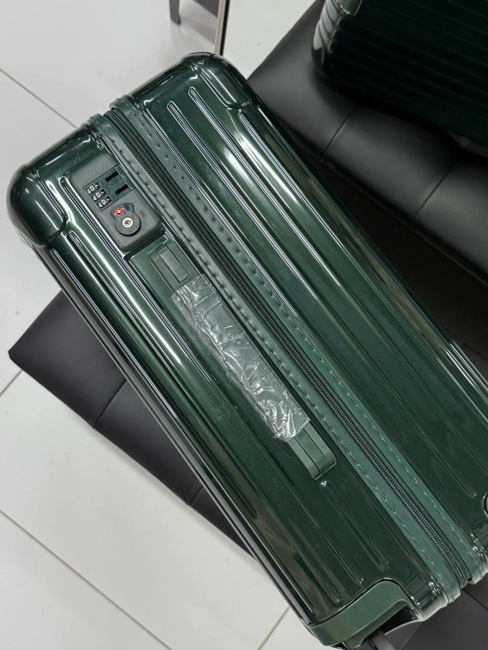 Чемодан Rimowa