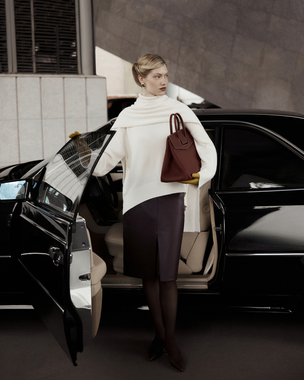 Юбка шоколадного цвета