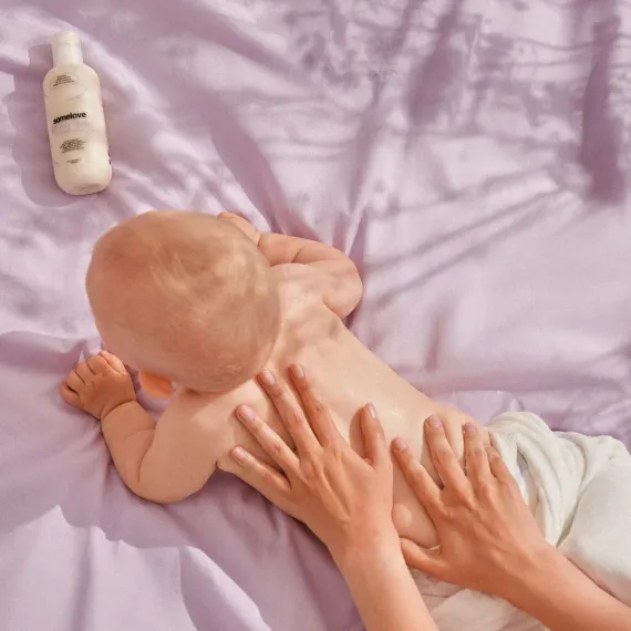 Увлажняющее молочко после купания новорождённого Somelove с ароматом ванили и лаванды 200мл