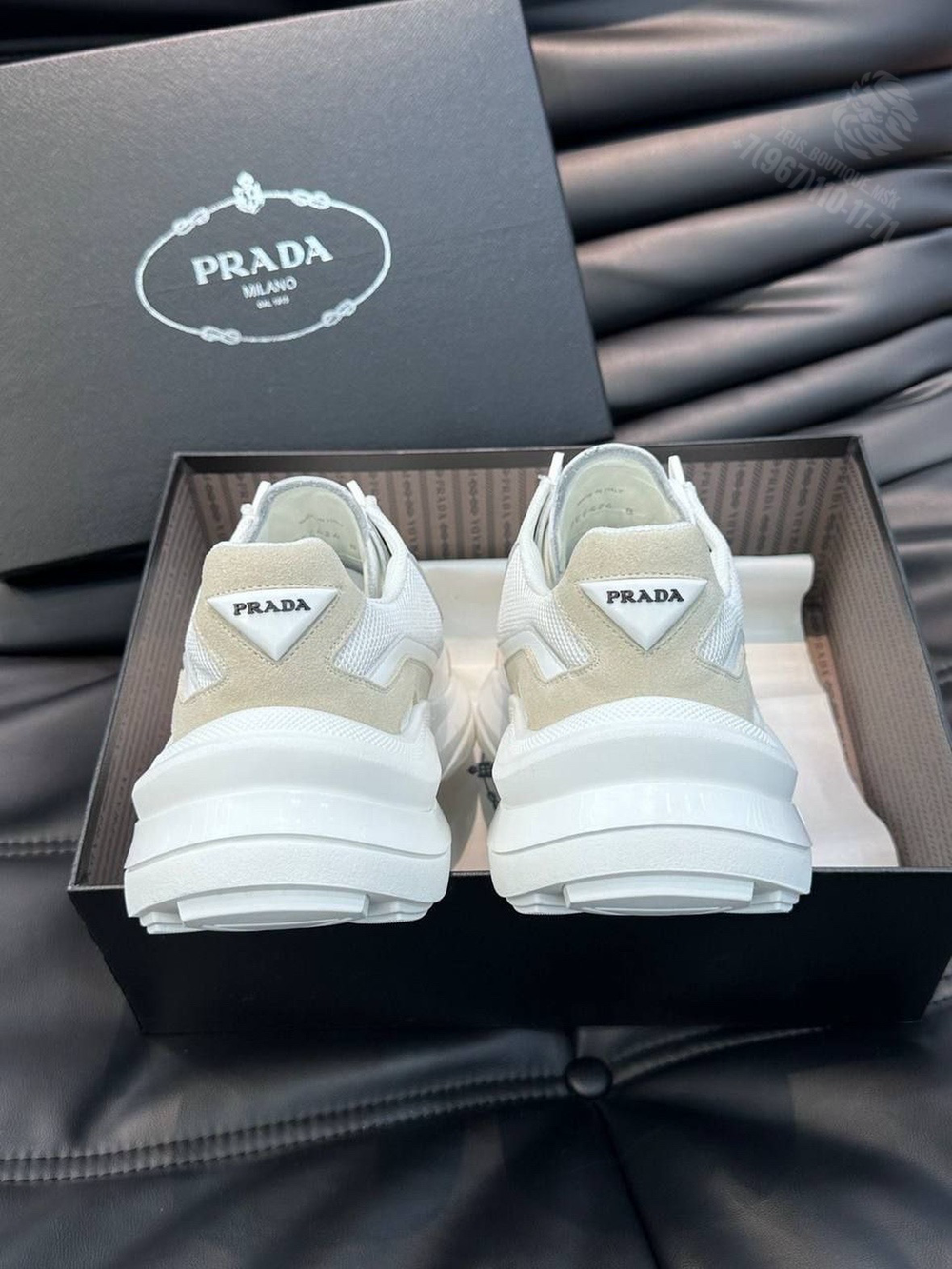 Кроссовки Prada