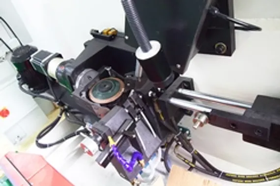 Пятиосевой станок с ЧПУ QD-580