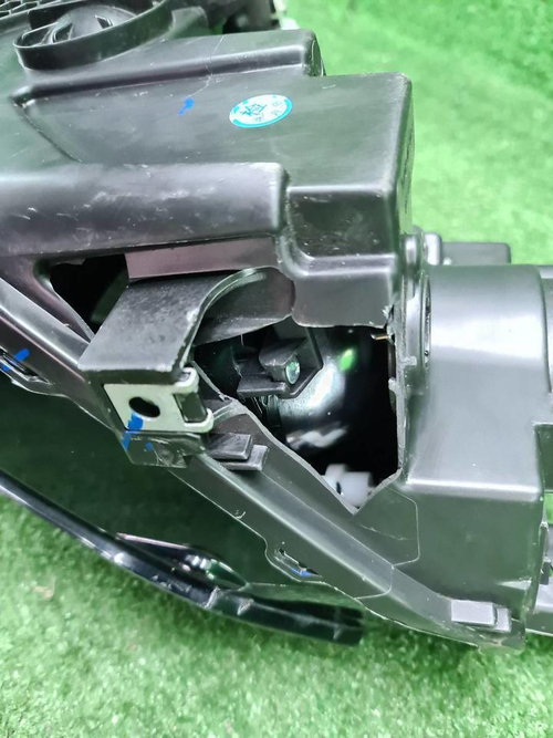 Битая Фара правая Geely Coolray (19-23) галоген