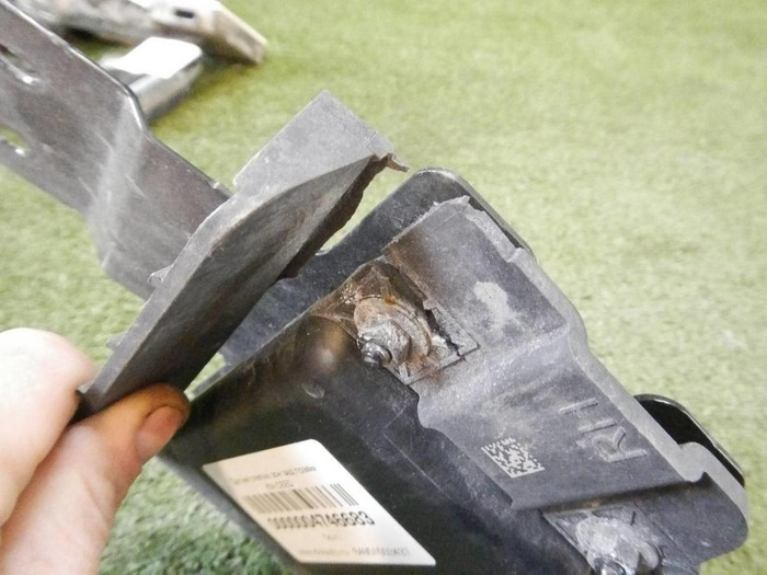 Датчик слепых зон правый Kia Ceed 3 (2018-2021)