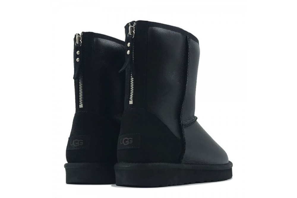 UGG Mens Classic Short Zip Metallic Black