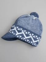 Шапка для мальчика с козырьком на осень