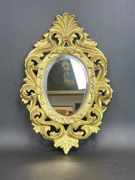 Массивное бронзовое зеркало