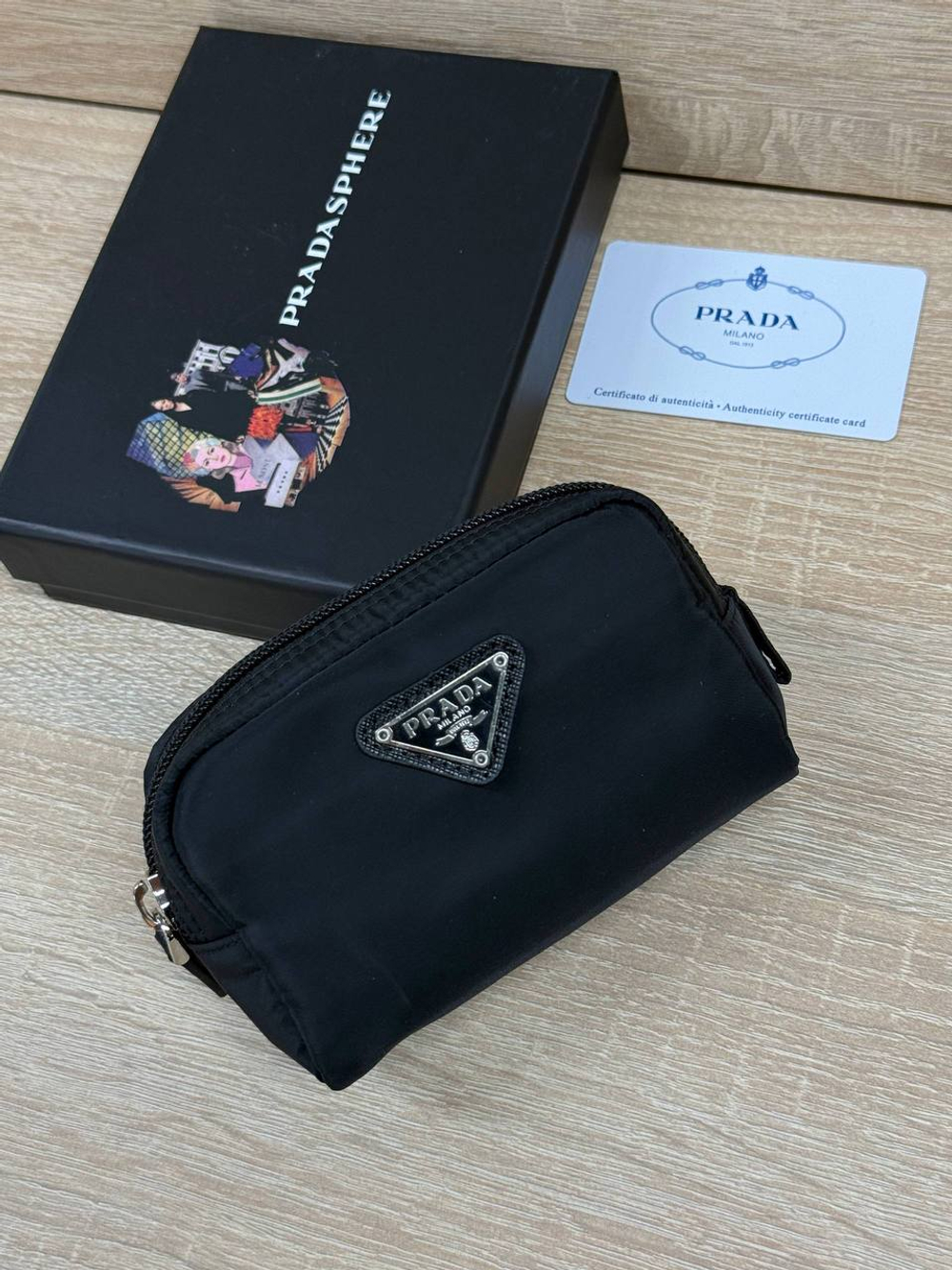 Кошелек Prada