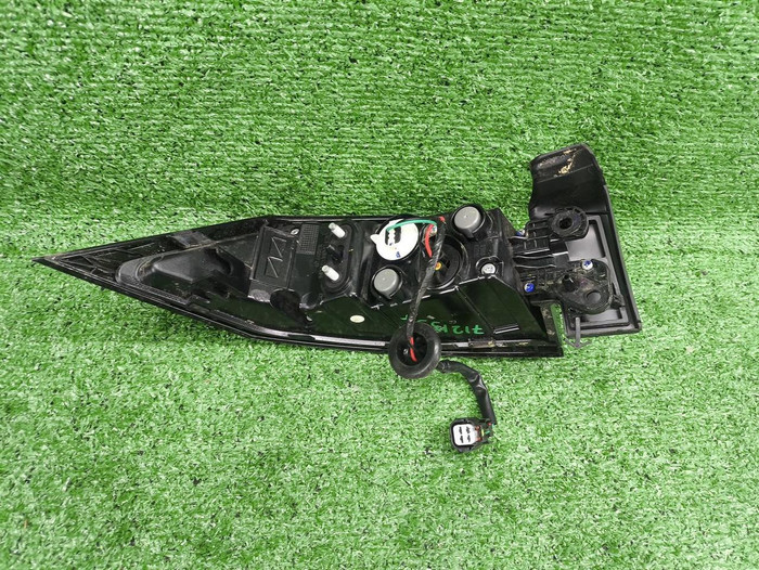 Фонарь правый внешний Changan Uni-V (2022-н.в.)