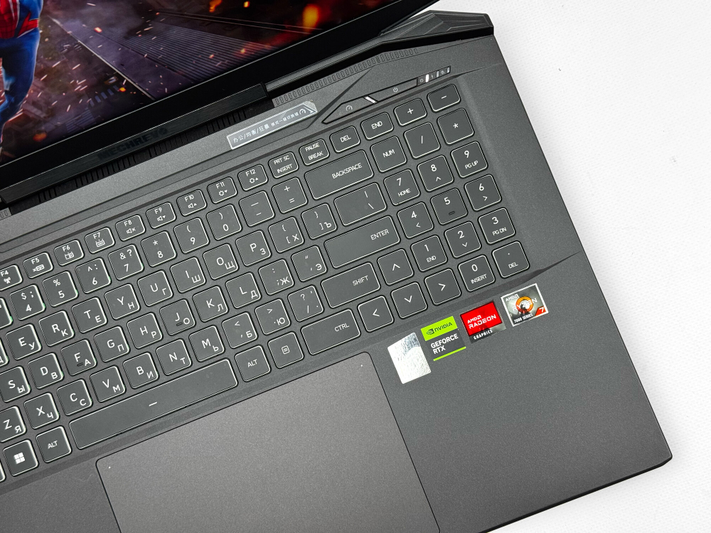 17.3 Игровой ноутбук Mechrevo Ryzen 7 7735H / RTX4060 / 16GB / 512GB / 2.5K / 240Hz / Win11 / RU-EN клавиатура