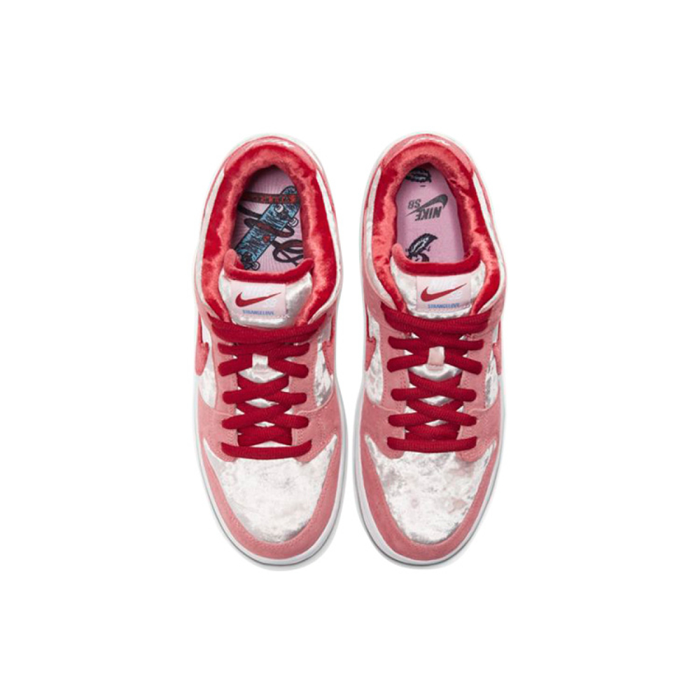 Кроссовки Nike Dunk SB Low Pro StrangeLove