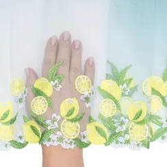 Вышивка на сетке ментол/лимоны 21 см (правая)