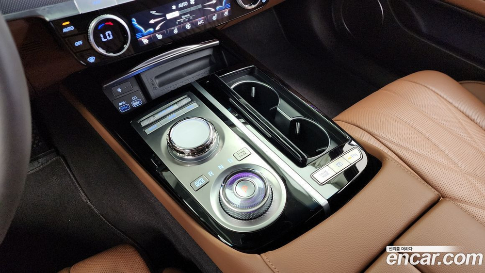 Genesis G80 (RG3) Бензин 2.5 Turbo AWD (04.2023)