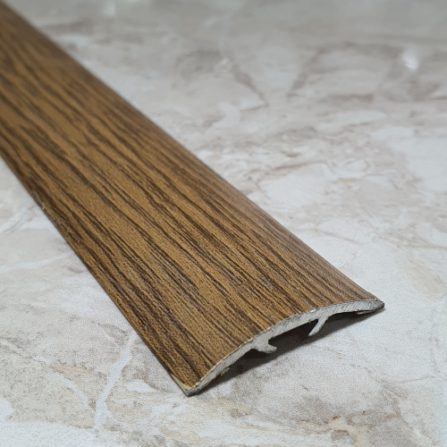 Порог-стык 30мм "DO-4" 2,7м Дуб темн***. (_) ламинир. алюм.