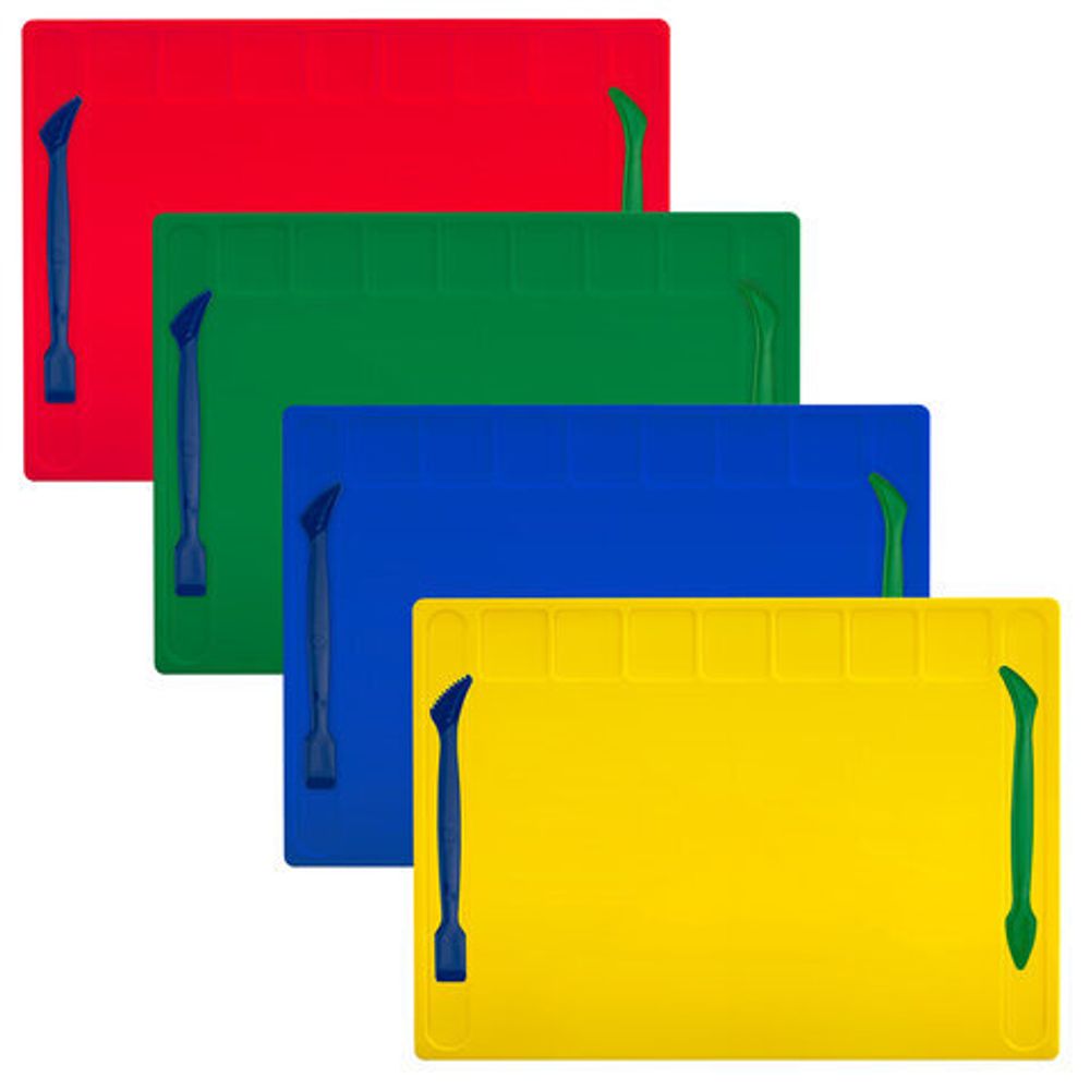 Доска для лепки с отделениями и 2 стеками А4, 280х200 мм, ассорти, BRAUBERG KIDS, 271144