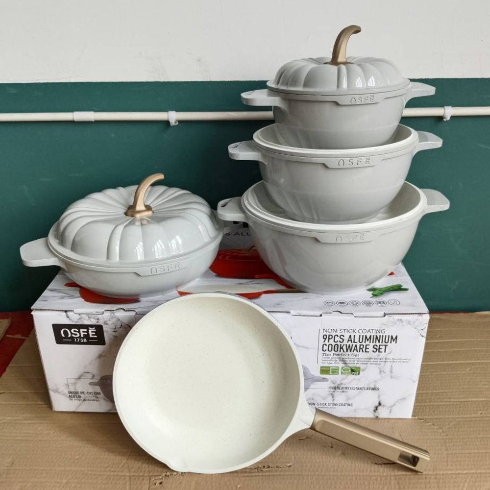 Набор посуды из 9 предметов