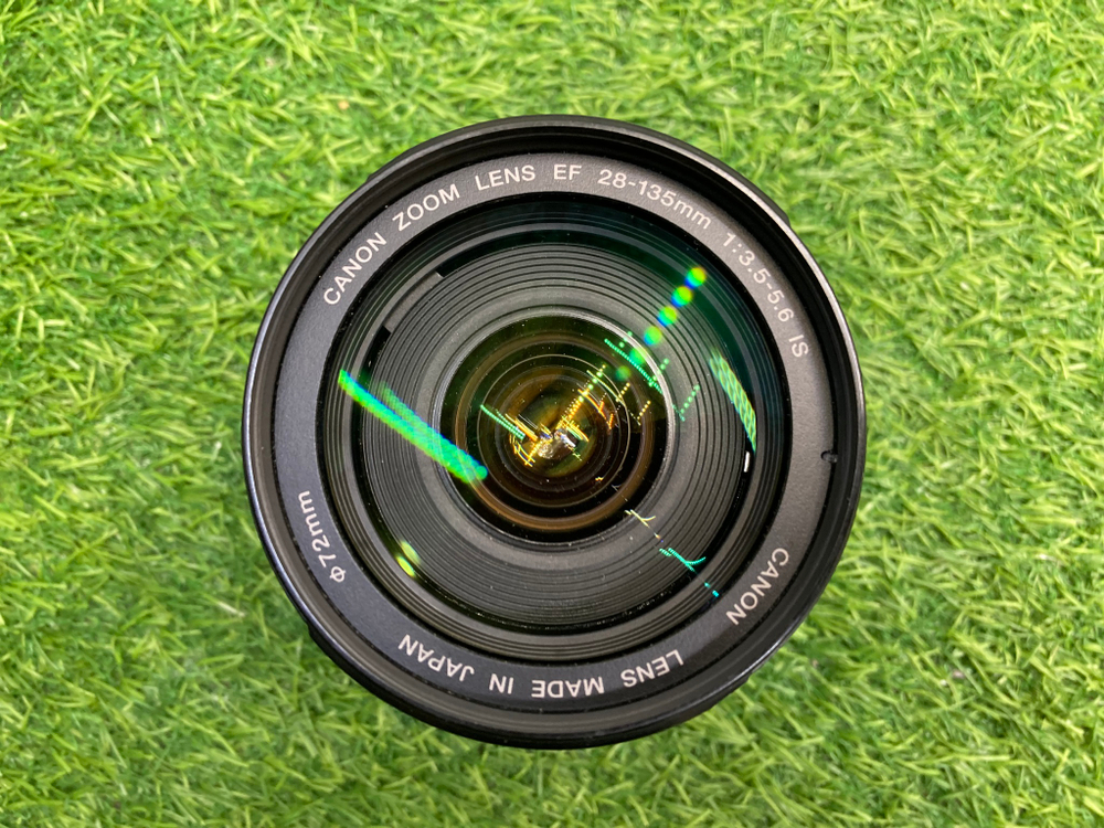Canon EF 28-135mm 3.5-5.6 IS USM