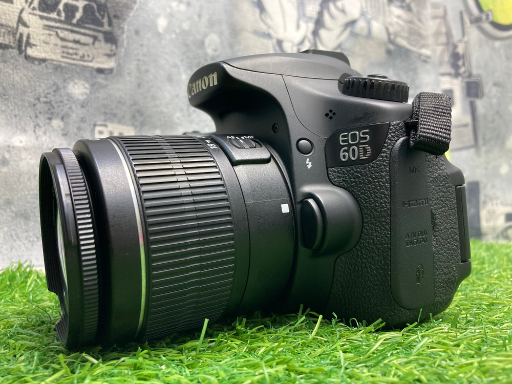 Canon EOS 60D Kit 18-55mm 18.000 кадров