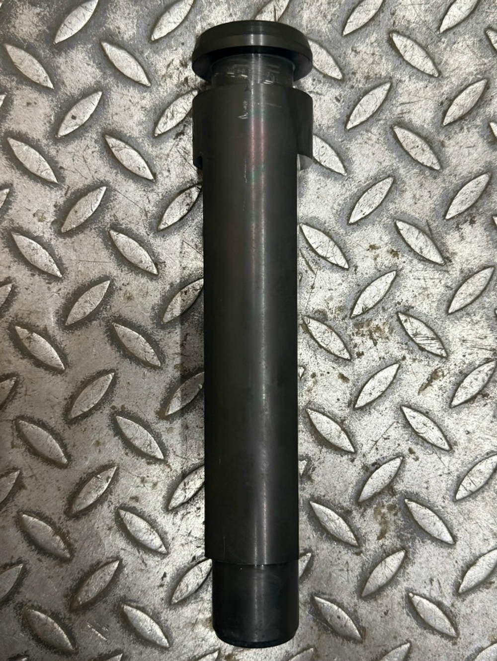 Палец 370-5549