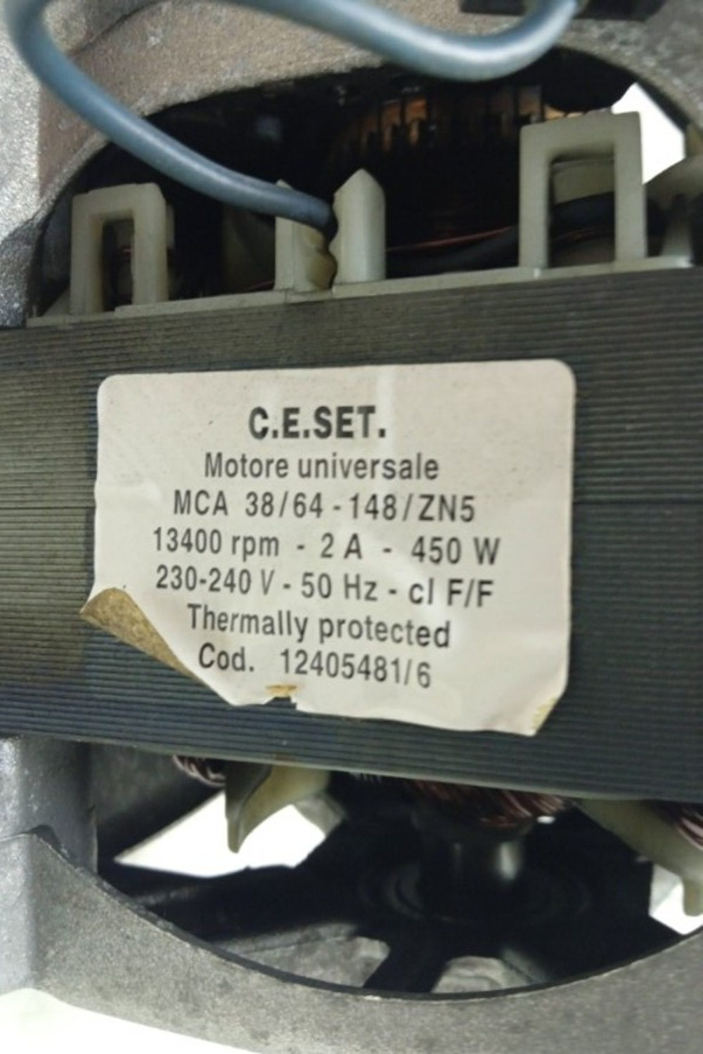 EWS1105 кт149 Двигатель 8 контактов для стиральной машины Electrolux 12405481 б/у