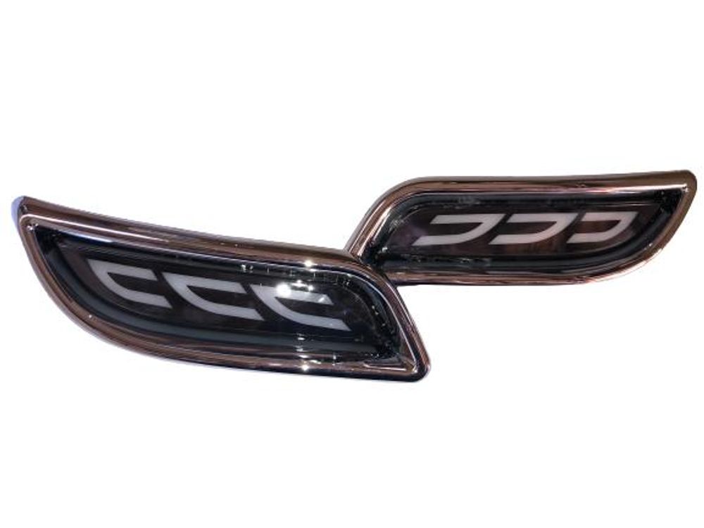 Катафот бампера Lada Priora 2 (LED) ZFT-395 CROME WHITE ЧЕРНЫЙ