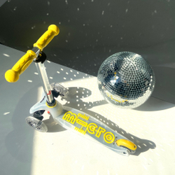 Самокат Mini Micro Deluxe Flux LED неоновый желтый