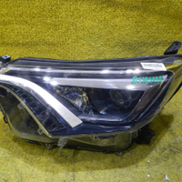 Битая Фара левая Toyota Rav 4 CA40 (2015-2019) LED
