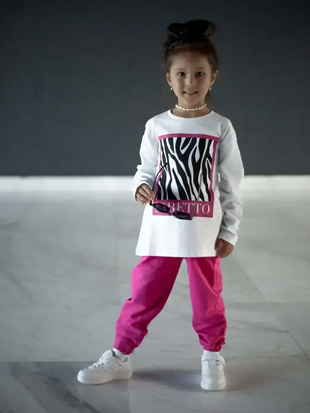 Белый костюм для девочки