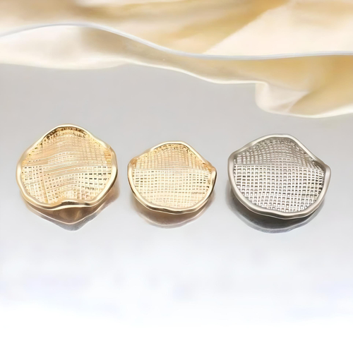 Пуговица 70239